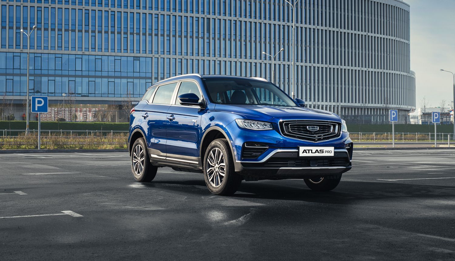 Кроссоверы Geely вновь стали лидерами по сохранению остаточной стоимости