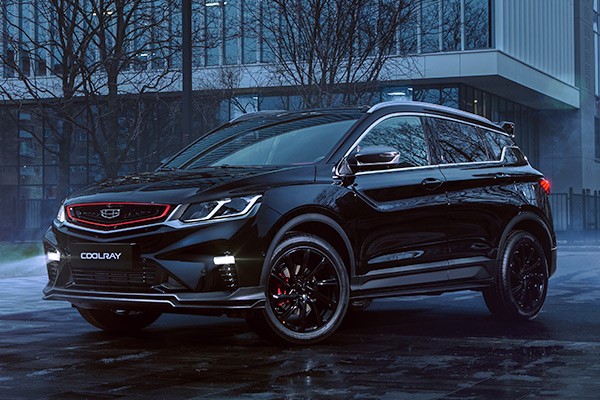 Geely представляет в России специальную серию кроссовера Coolray NERO