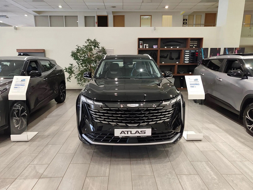 Geely AtlasFlagship 2.0T 8AT 4WD